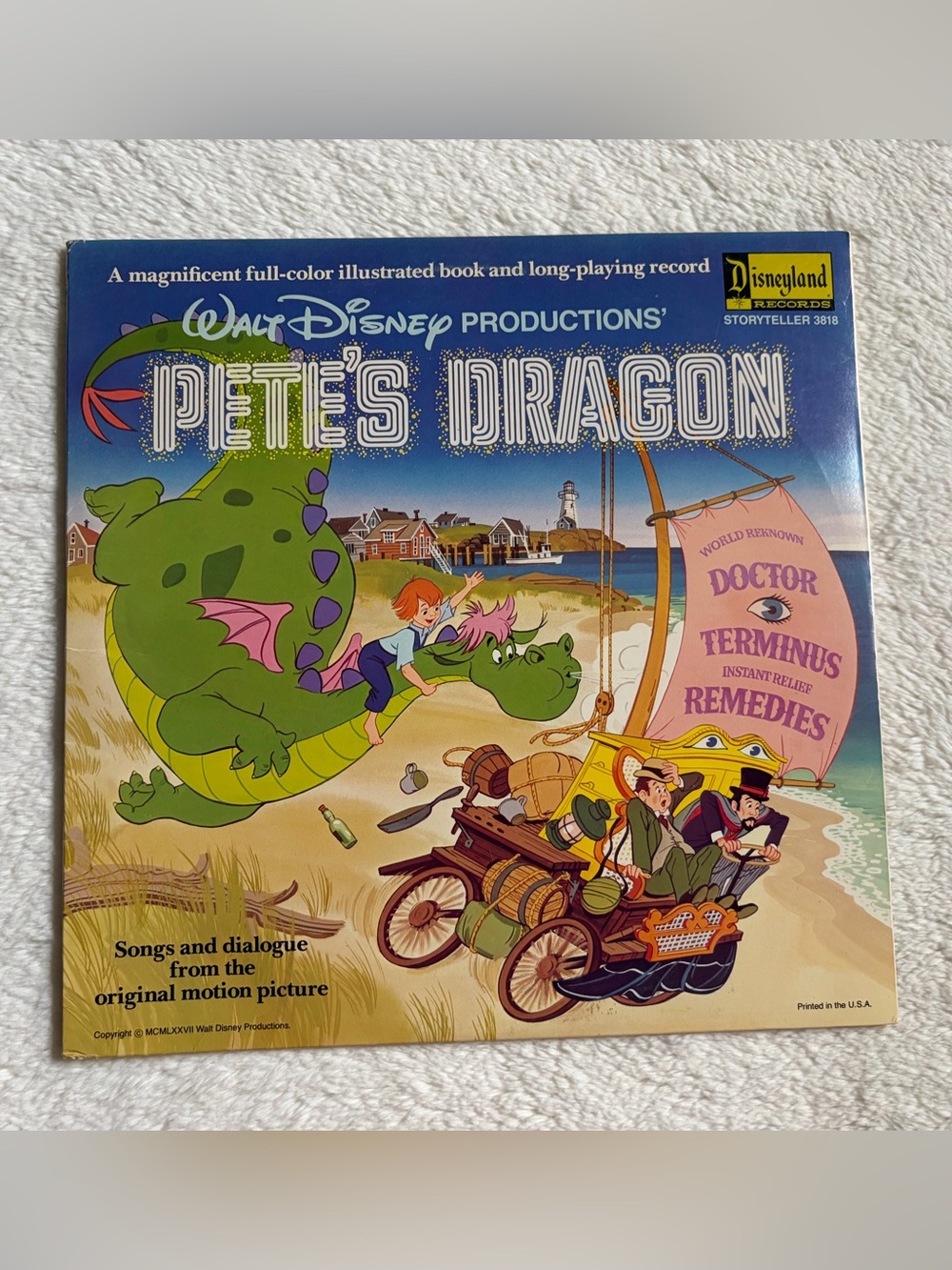 ✨Vintage✨ Walt Disney Pete's Dragon Illustrated Book & Record.
